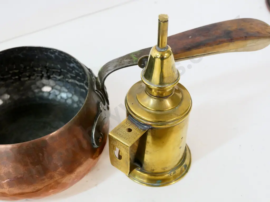 copper & brass handled pot, ladle and strainer, and a small brass Pigeon lamp, no chimney. Pot W350 Image 1++