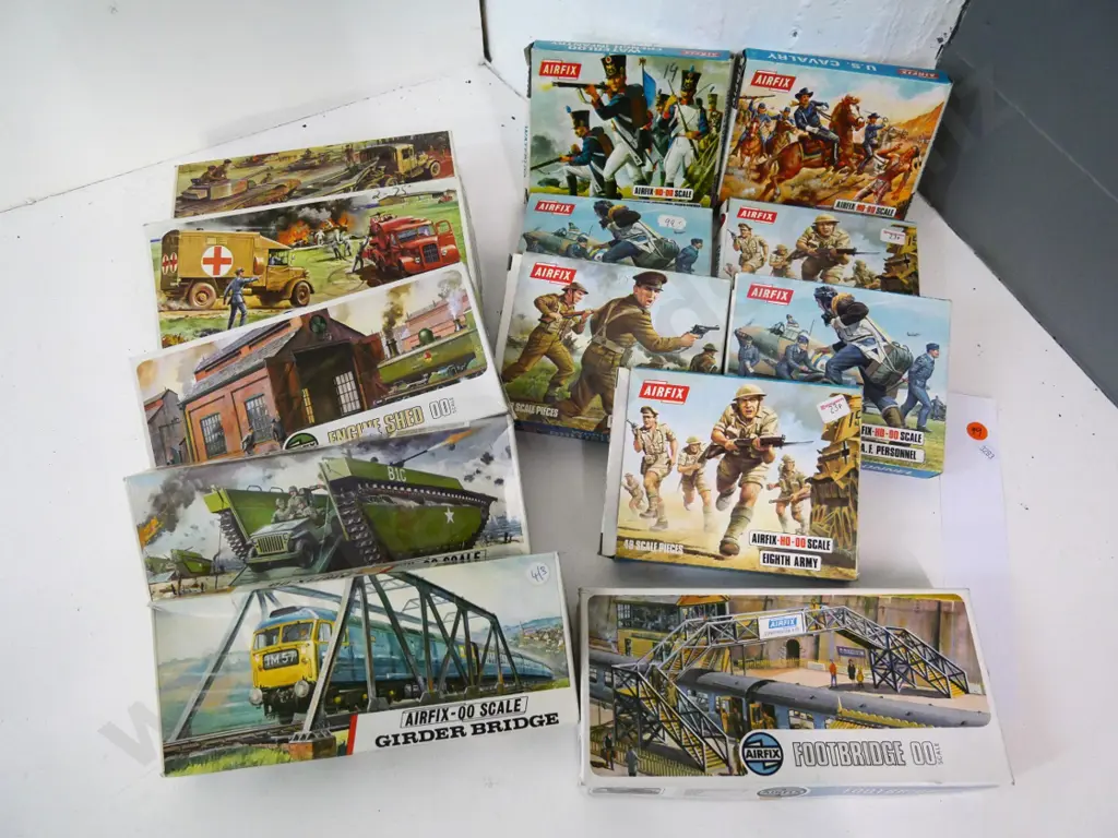 13 boxed Airfix plastic 00-scale military model / diorama accessory kits - different eras Image 1++