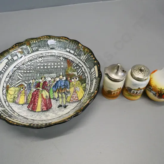 Royal Doulton items - Elizabeth at Old Moreton fruit bowl D-240, 2 English Cottage condiment, small Hunting Scene vase