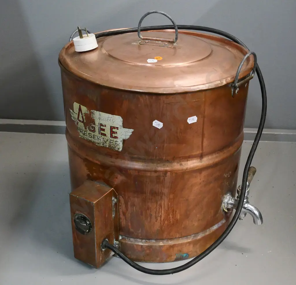 copper Agee preserver with spigot H-380 Diameter 350 Image 1++