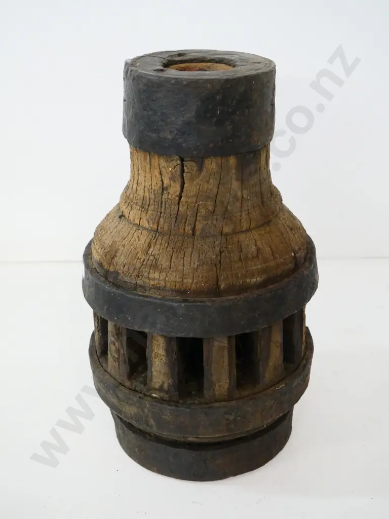 vintage heavy cast iron and timber cart wheel hub L-360 Diameter 200 Image 1++