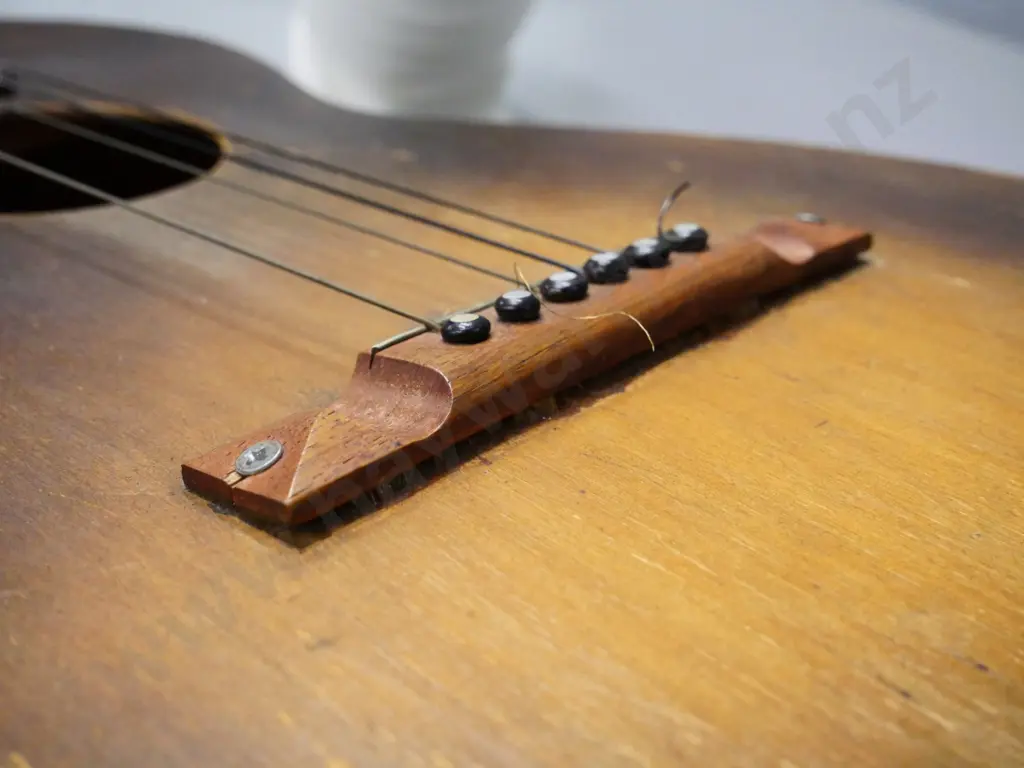 Liberty guitar - made in USA - restorer's condition - bridge needs re-gluing, has been screwed into top Image 1++