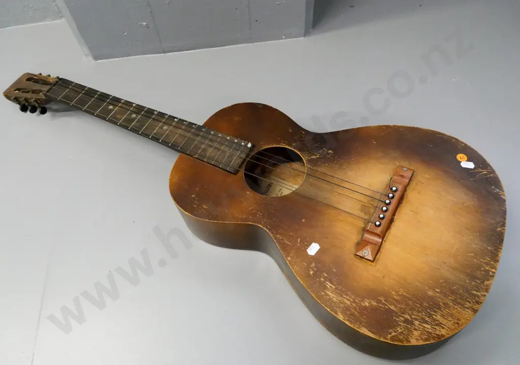 Liberty guitar - made in USA - restorer's condition - bridge needs re-gluing, has been screwed into top Image 1++