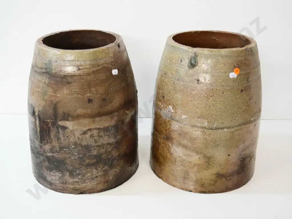 pair of vintage salt-glazed tapered chimney pots H-350 Diameter 270 at base Image 1++