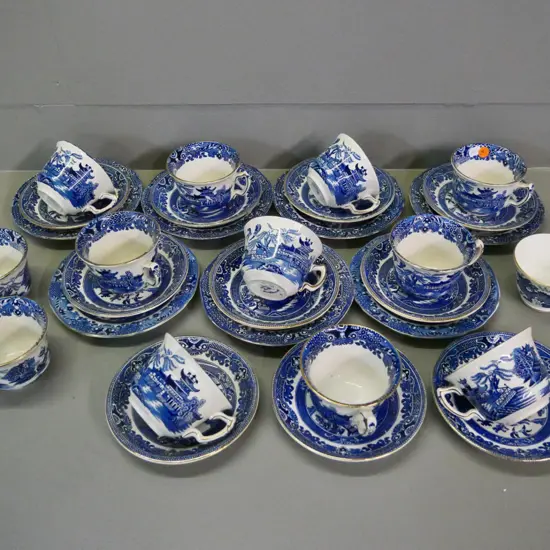 assorted Burleigh ware blue & white Willow pattern - 7 trios, 3 cups & saucers, 2 odd cups, plus a Sutherland cup