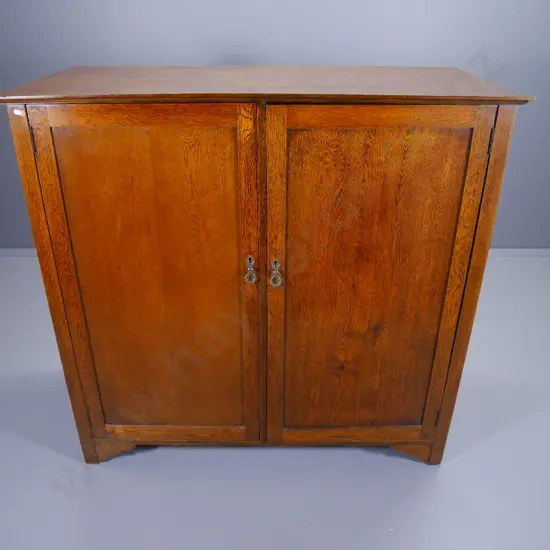 deco oak 2-door storage cabinet with adjustable internal shelves & brass drop handles, no key H-1220 W-1280 D-620