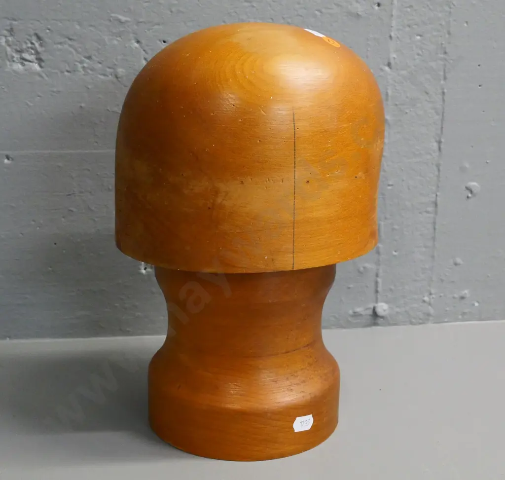 2-piece wooden hat block, marked Williamson Dunedin and size 22 1/2 H-300 Image 1++