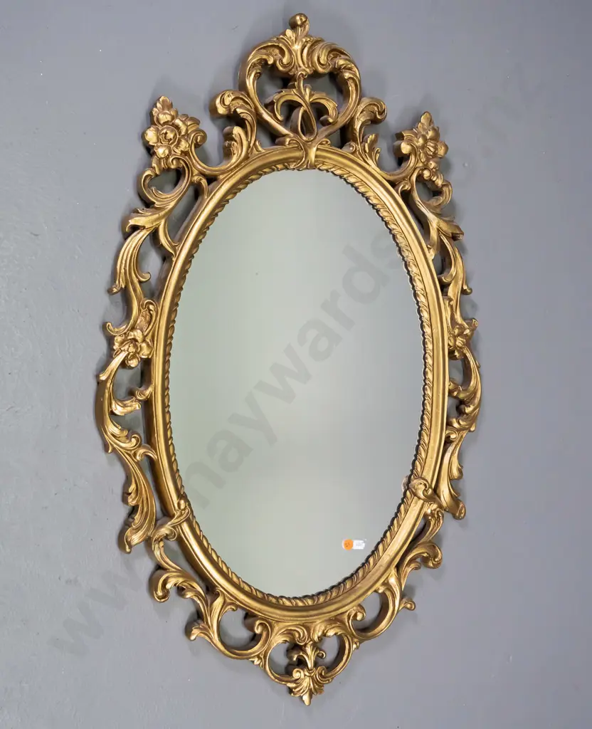oval gilt framed mirror H-870 W-540 Image 1++