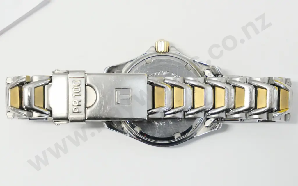 Tissot ladies watch Swiss made PR100 100m/330ft Image 1++