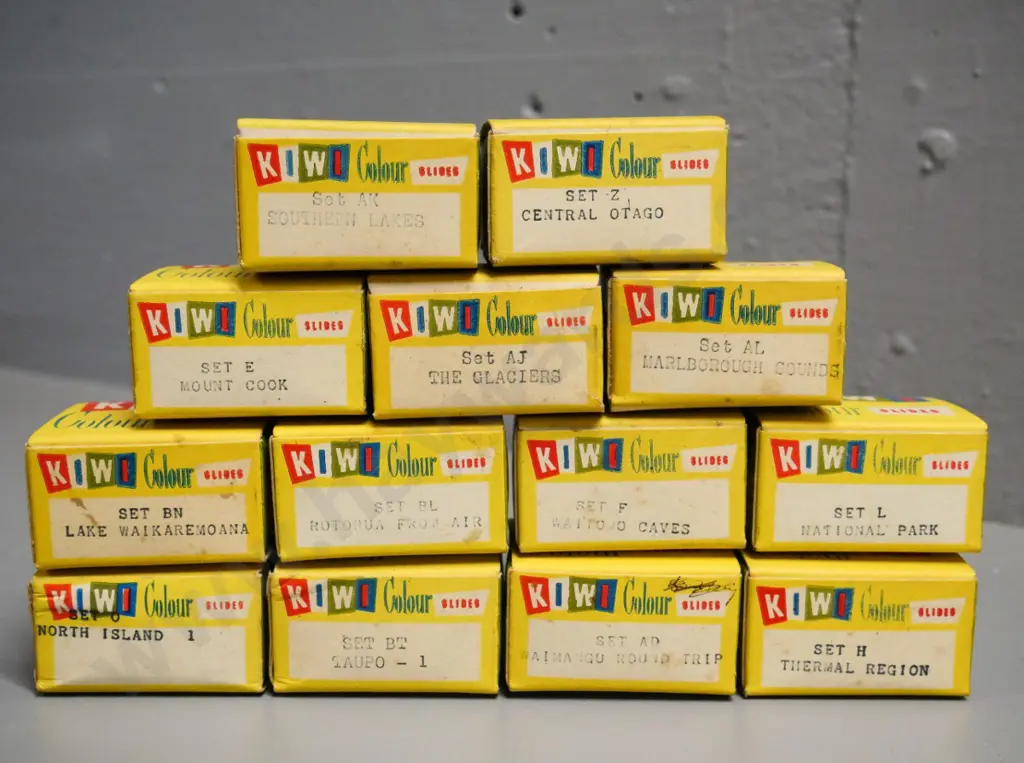 13 Kiwi Colour Slides souvenir 35mm film slide sets in original boxes - pub. AH & AW Reed - some fungus threads on film Image 1++