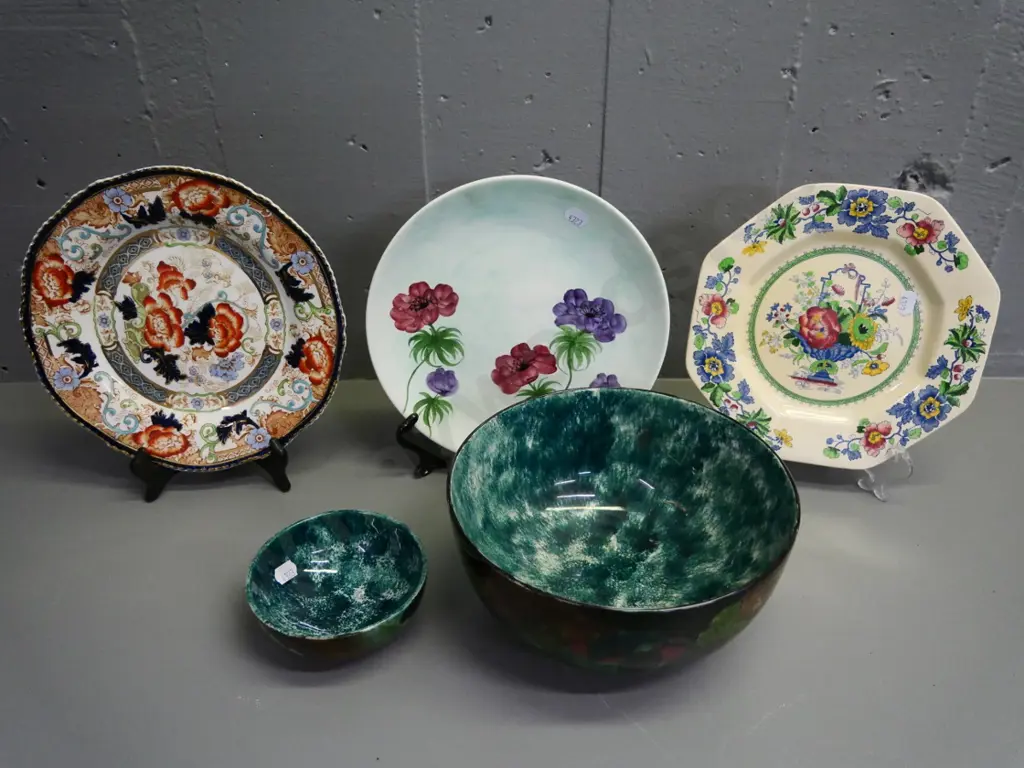 2 Titian ware bowls signed FX Abraham on bottom and 3 plates: Radford, Wood & Sons and Masons w/under-glaze chip on back Image 1++