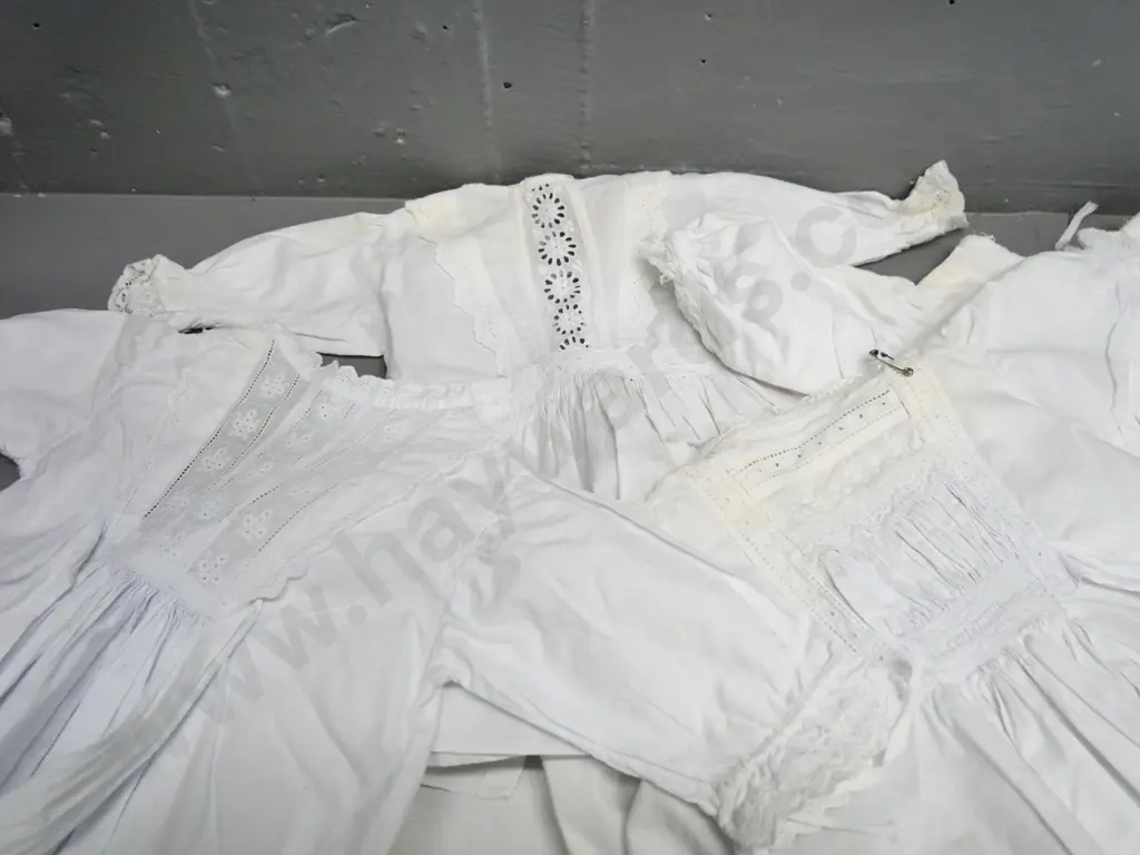 4 vintage hand-finished white cotton baby gowns Image 1++