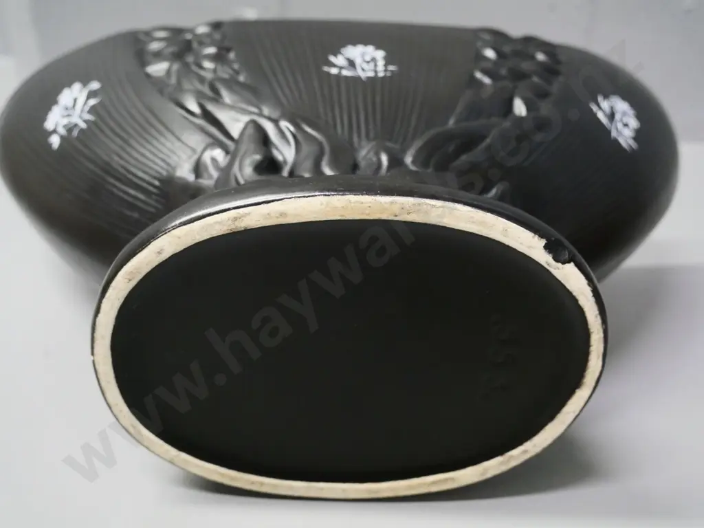 black Crown Lynn vase No.553,white transfer print floral motifs - chip to base, slight hairline crack to rim H-160 W-310 Image 1++