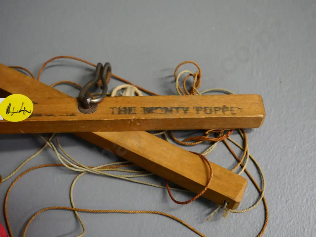 composite & wood Noddy marionette puppet, damage to one hand, strings a bit tangled H-360 Image 1++