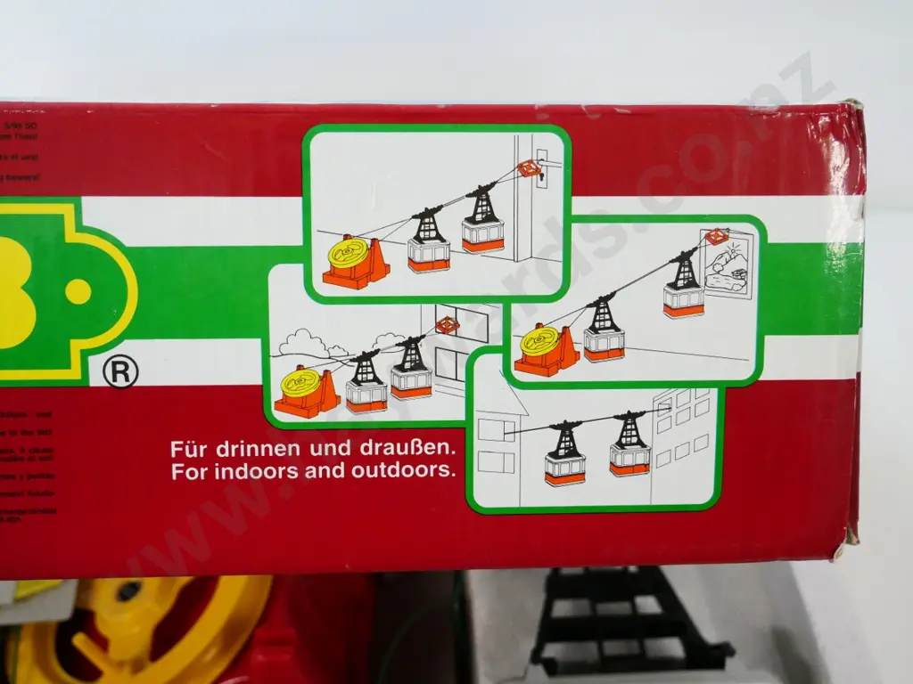 Rigiduo toy ski-hill gondola set with 2 gondola cars, 4 figures, paper tickets  (untested, no returns) Image 1++