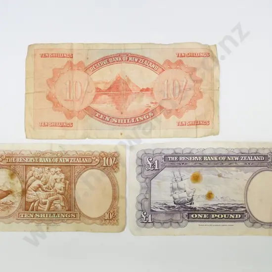 2 NZ ten shilling notes & NZ one pound note