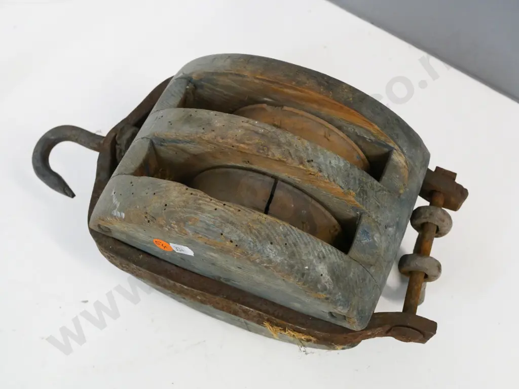 vintage wooden pulley with metal hook and frame - some borer and splits to pulley L-340 W-170 Image 1++