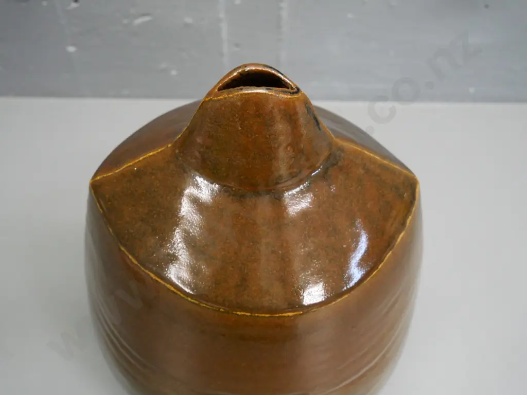 hand-potted vase with narrow opening H-350 D-200 W-260 at widest Image 1++