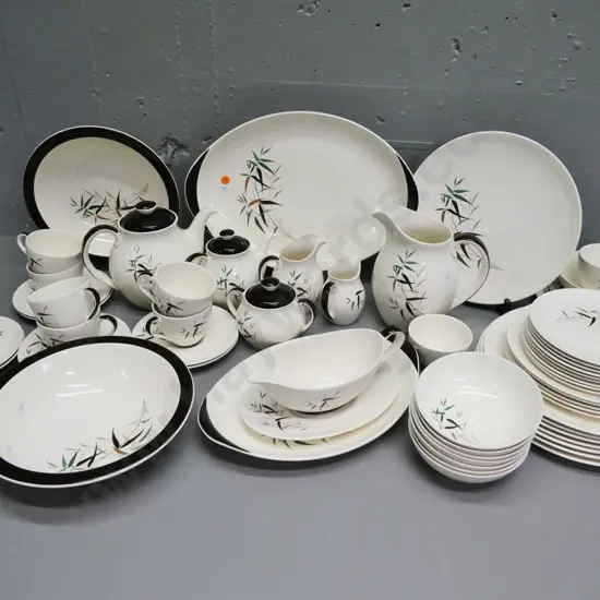 Royal Doulton 'Bamboo' - 8 dinner plates, cups & saucers, large & small teapot, etc - chips to 5 pieces, some crazing