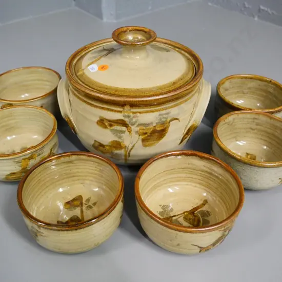 hand-potted casserole dish and 6 bowl set - crack to lid