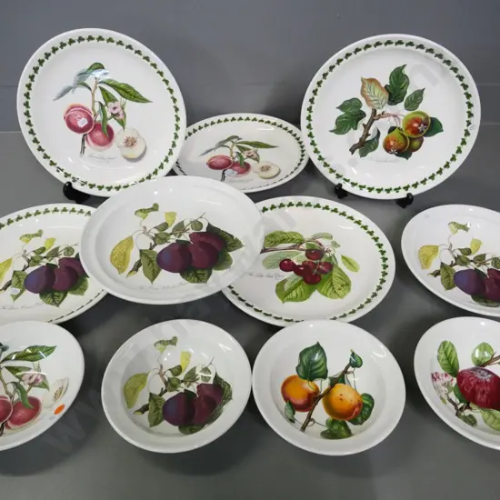 assorted Portmeirion 'Pomona' dinnerware - 6 dinner plates, a soup bowl and 4 sweet dishes