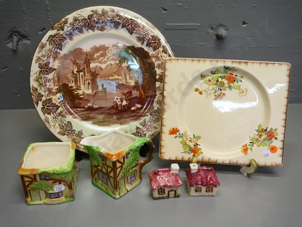 4 pieces of cottage ware - Royal Winton cream & sugar, Royal Staffordshire and Maling Venetian plates, and salt & pepper Image 1++