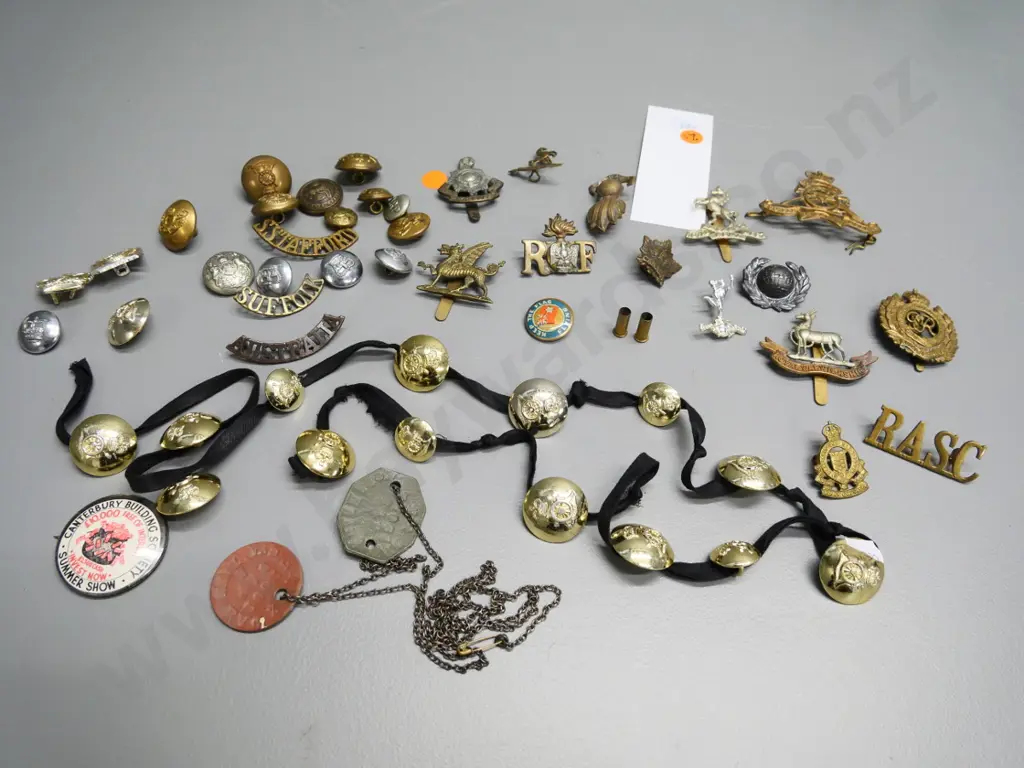 assorted military badges, buttons, regimental cap band shoulder badges, etc. Image 1++
