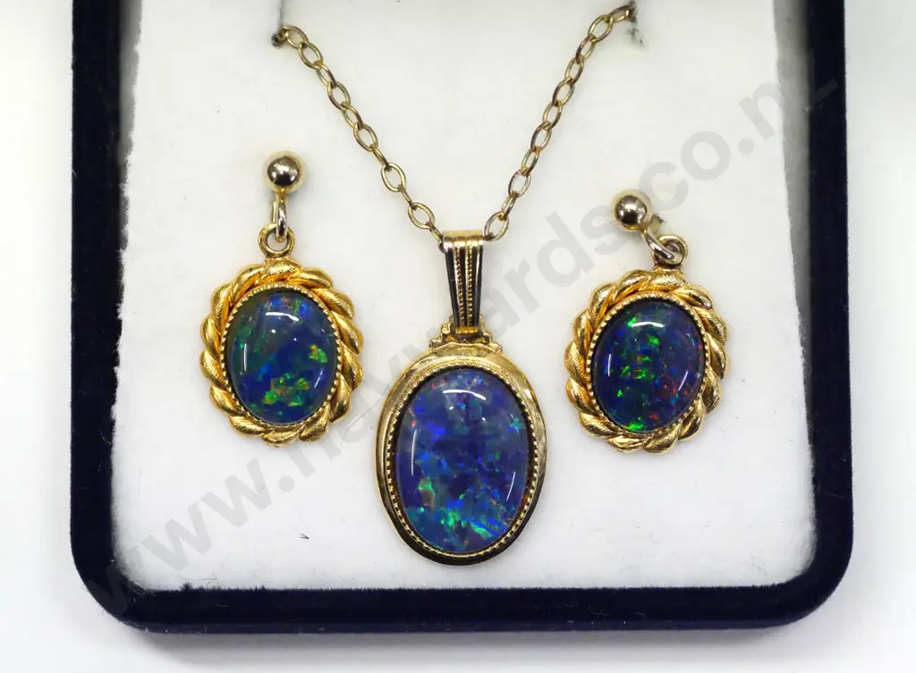 opal pendant & earrings no markings Image 1++