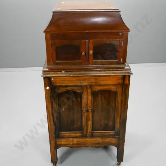 vintage wind-up gramophone - mixed timber cabinet, brass lid stays needs repair H-1150 W-550 D-500