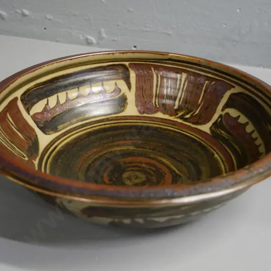 Crewenna New Zealand studio pottery bowl - diameter 270