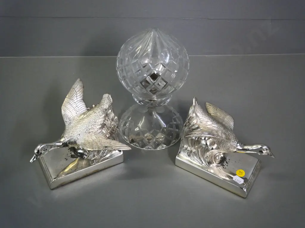 silver plated flying duck book-ends - some wear to plating - and cut crystal table lamp H-250, needs rewiring Image 1++
