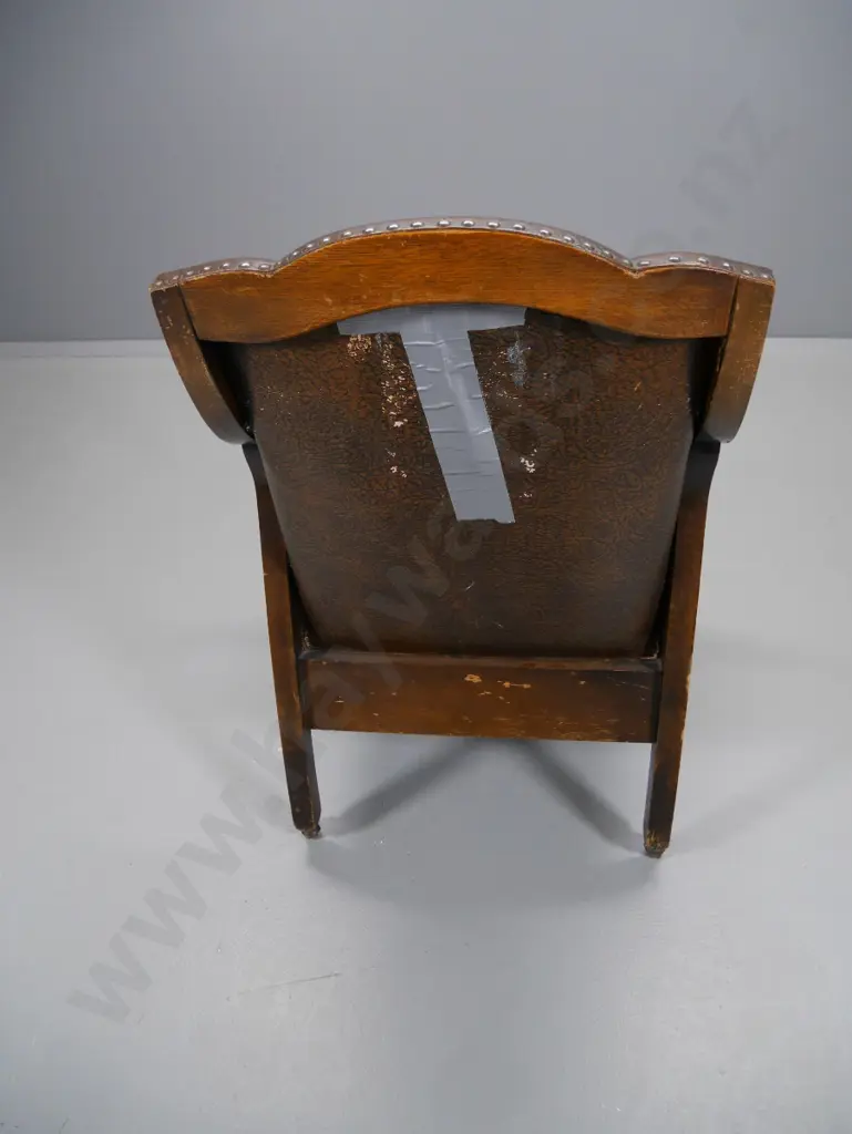 vintage oak-framed occasional chair w/ studded & pressed (leather?) back, arm needs gluing H-820 W-540 D-610 Image 1++