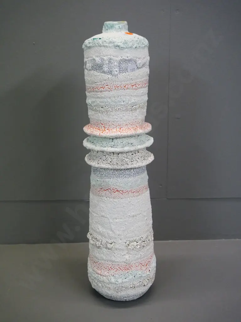 Liz Fea studio pottery vase with heavy crackle glaze - bit of outer glaze missing at top? H-500 Image 1++