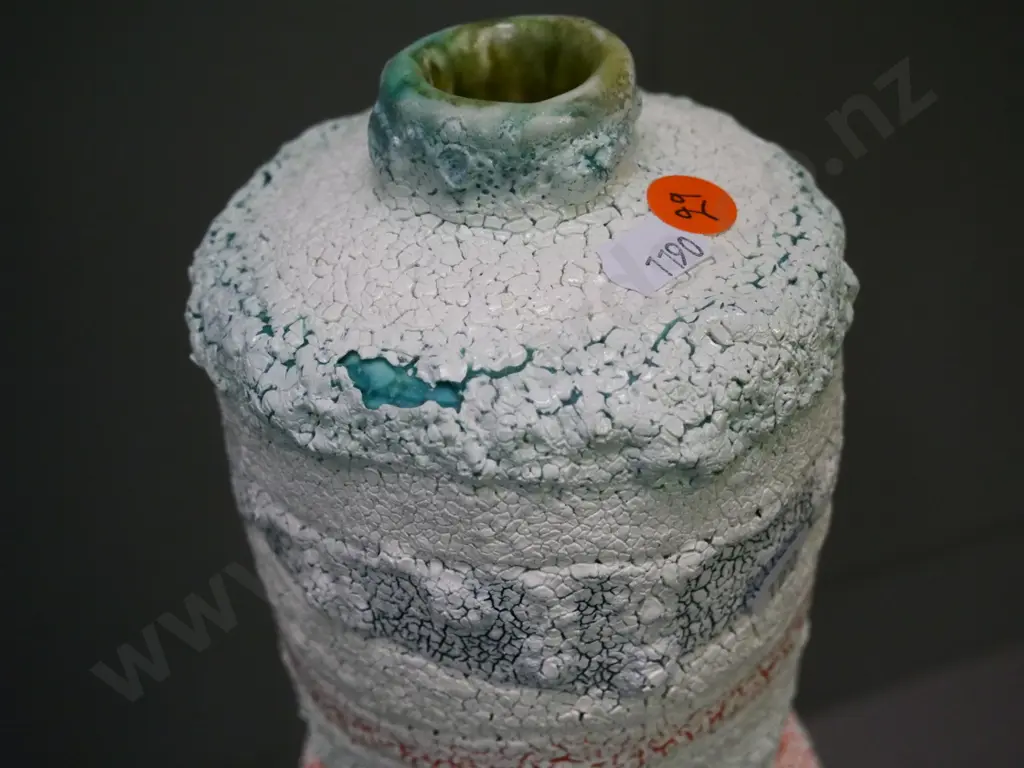 Liz Fea studio pottery vase with heavy crackle glaze - bit of outer glaze missing at top? H-500 Image 1++