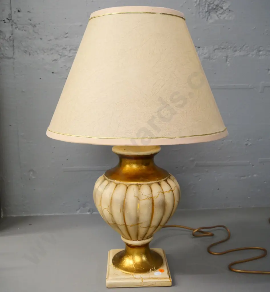 contemporary ceramic gilt and crazed finish lamp H-640 including shade Image 1++