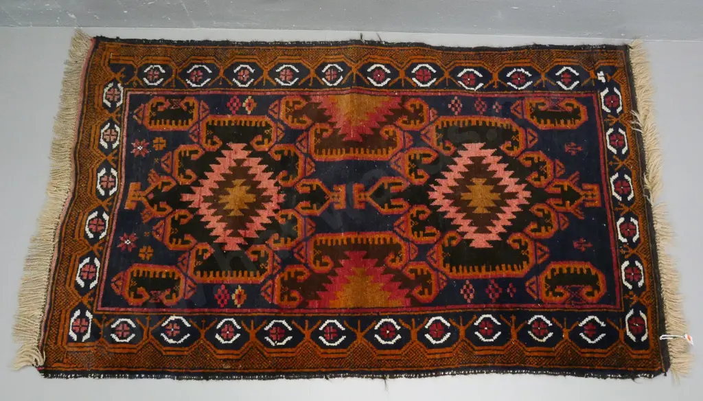 small hand-knotted wool floor rug L-1450 W-770 Image 1++