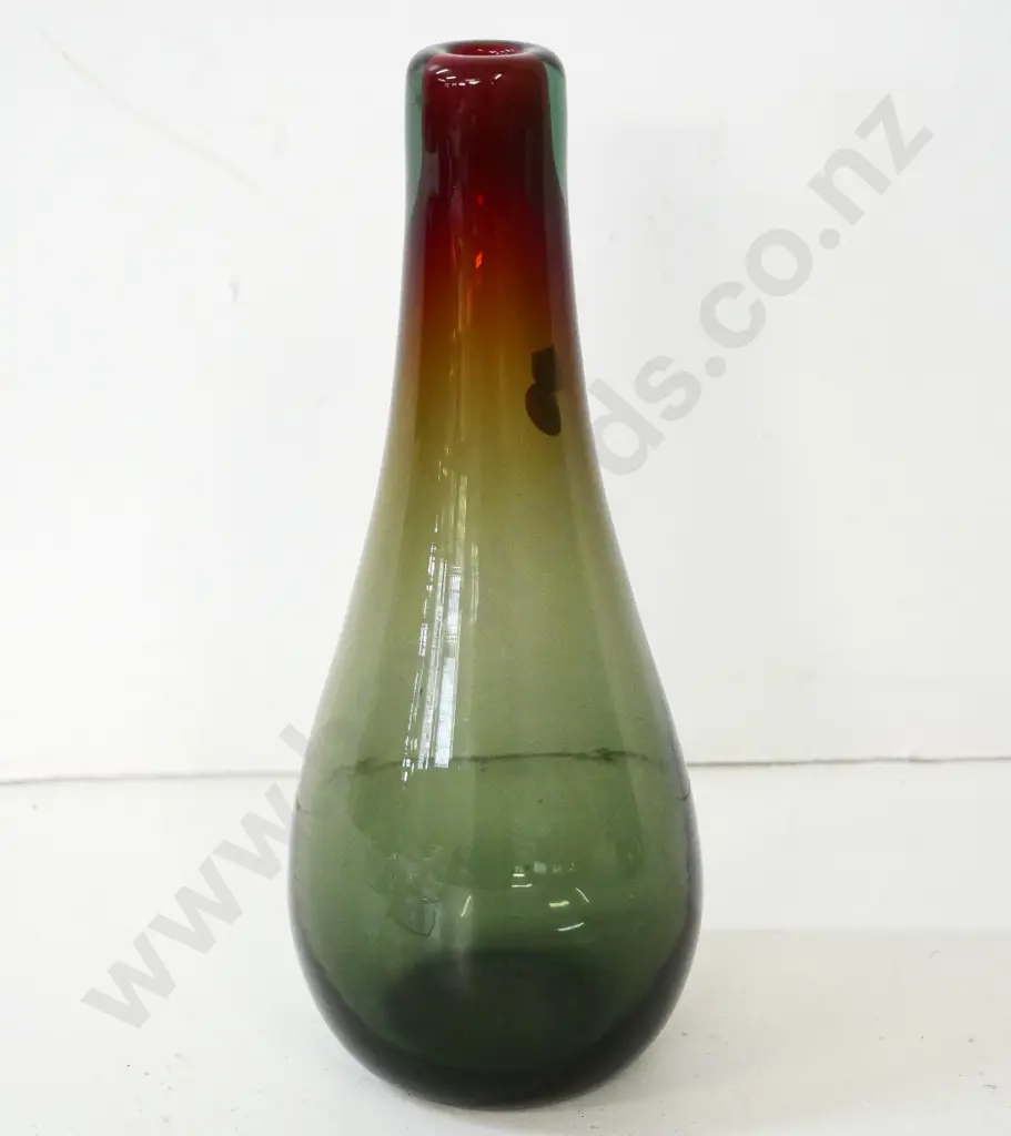 art glass vase - dark red / green fade H-260 Image 1++