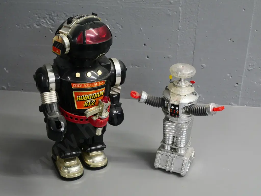 2 retro plastic robots - Robotron RT-2 H-380 & silver robot marked New Line Productions 1997 both untested Image 1++