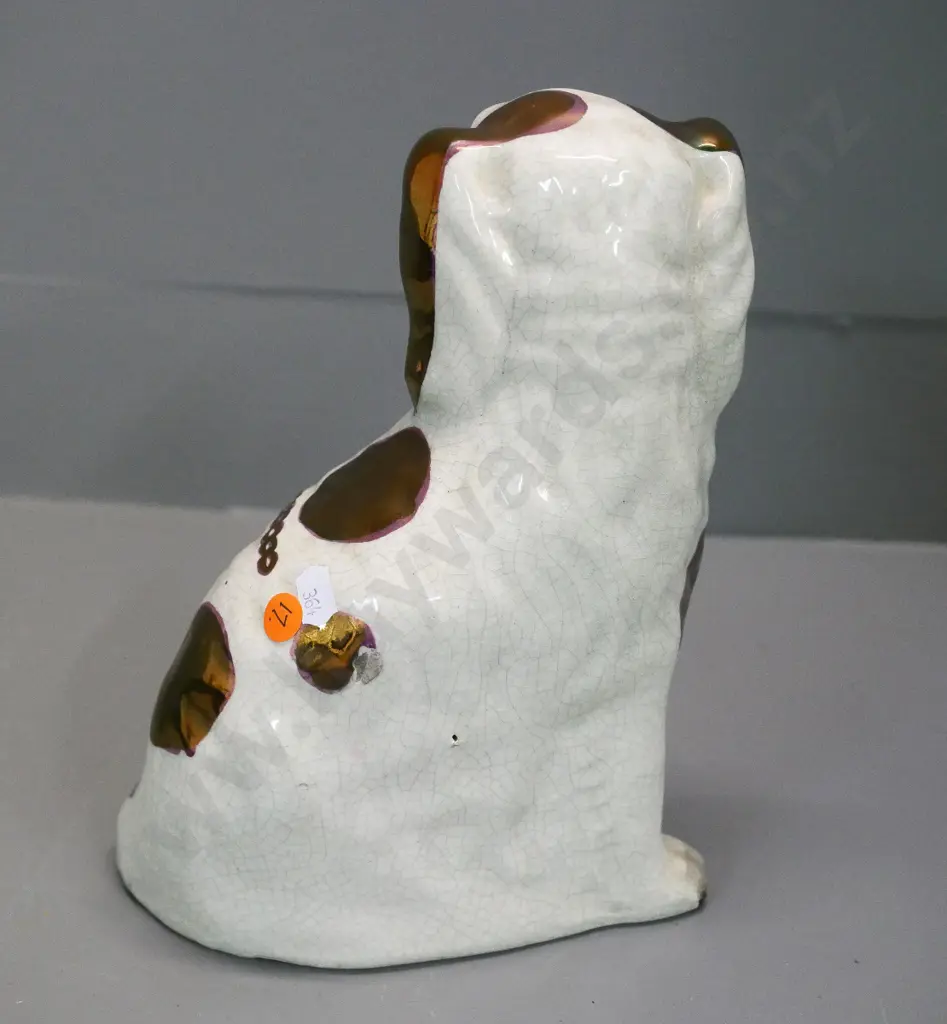 porcelain Staffordshire style dog figure - white with gilt, has crackle glaze H-250 Image 1++