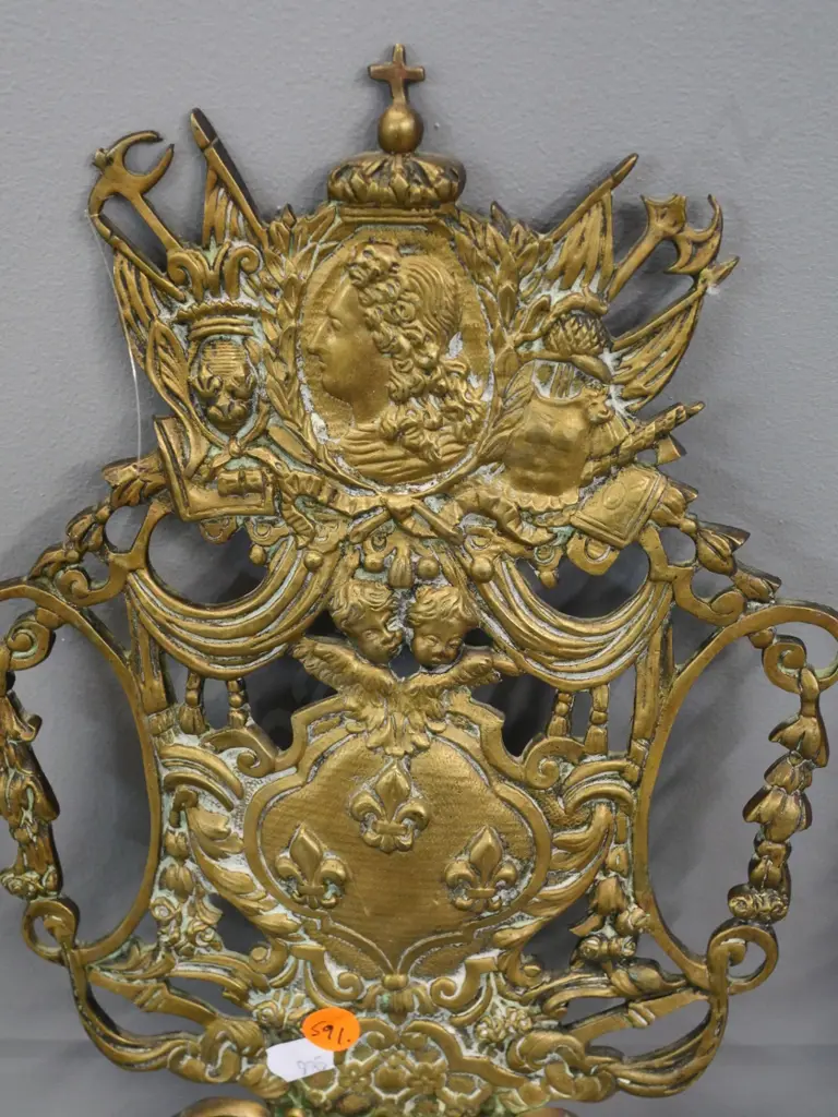 pair of ornate cast brass 3-candle wall sconces H-420 W-240 Image 1++