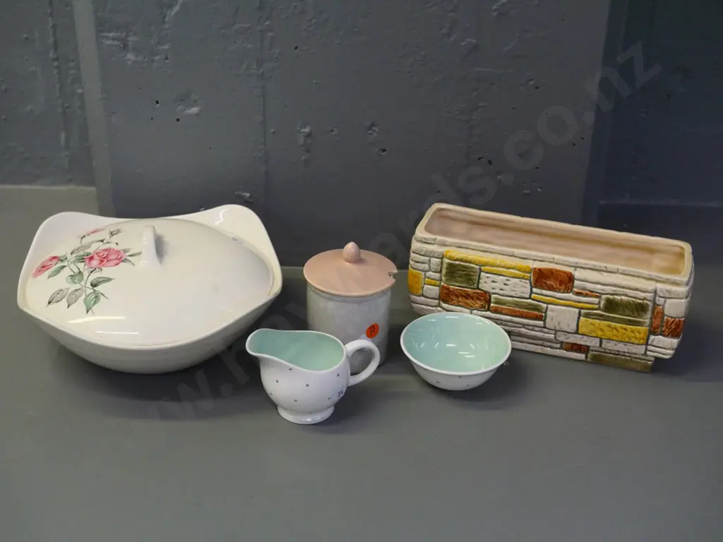 English porcelain items - Sylvac flower trough L-250, Susie Cooper cream & sugar, Poole jam pot, Midwinter lidded veg Image 1++