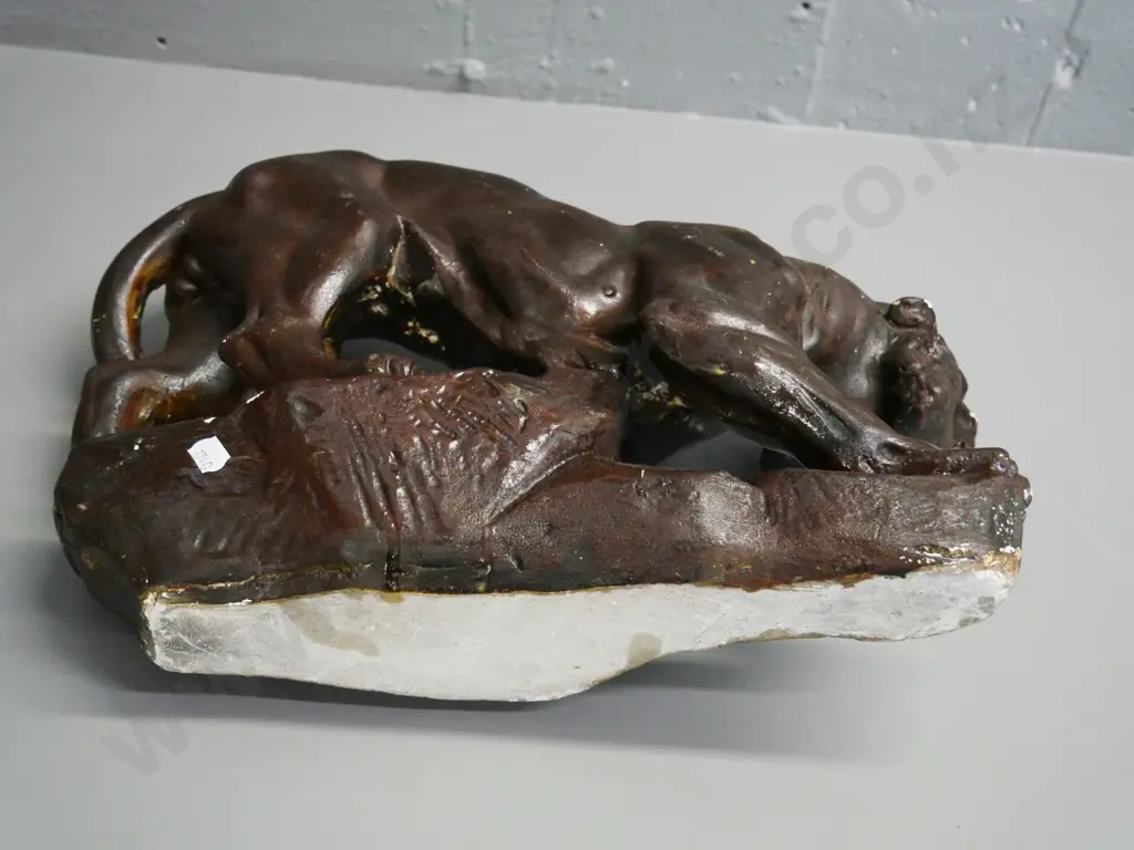 painted plaster mountain lion figure - some chips and haze to finish H-270 L-380 Image 1++