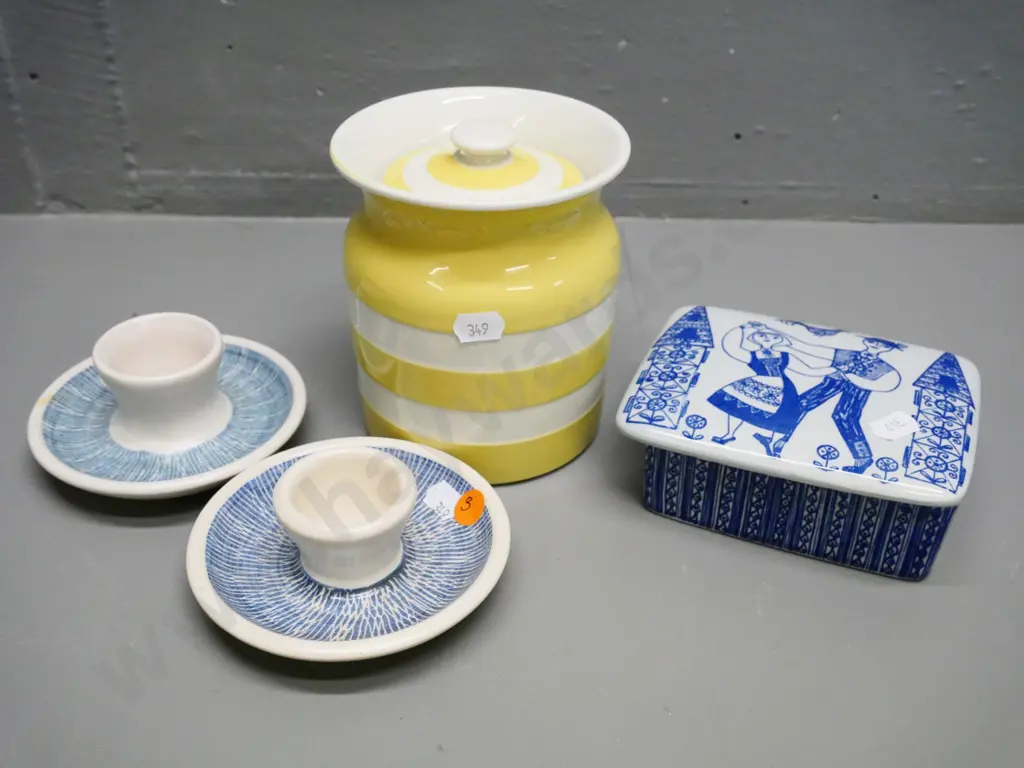 pair of Hanmer pottery egg cups, a Norwegian lidded dish a Cornish storage jar H-120 D-110 Image 1++