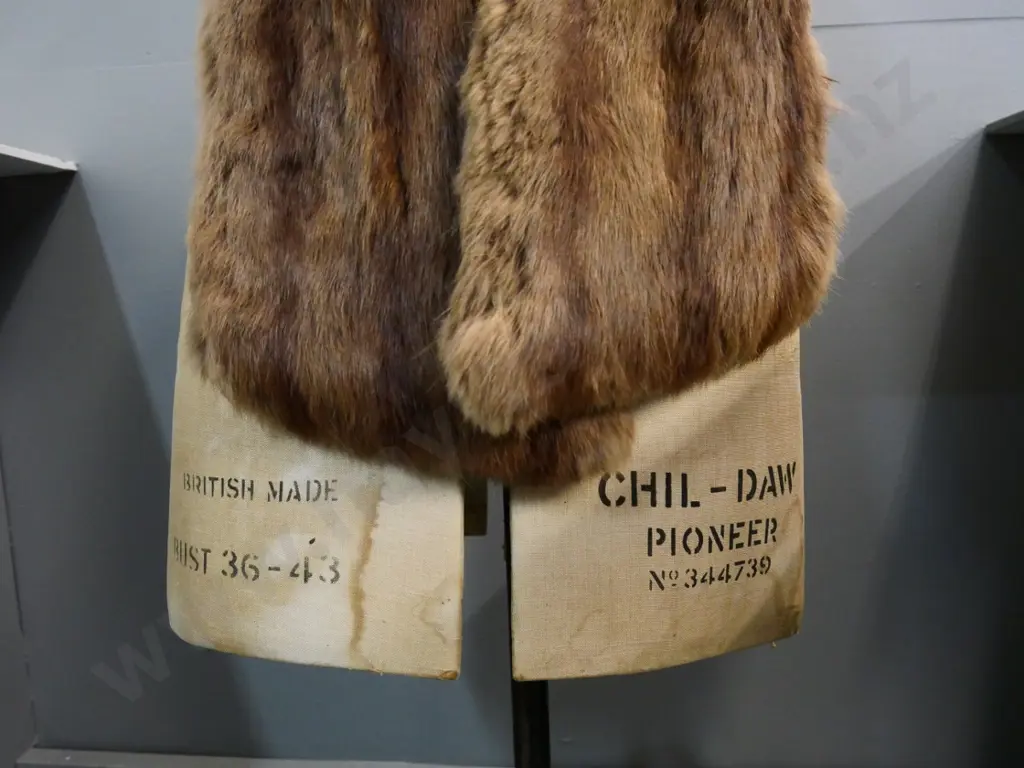 vintage Chil-Daw adjustable dressmaker's form with general wear and tear, and a brown fur stole Image 1++