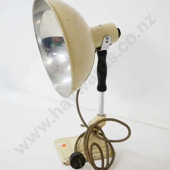 vintage adjustable heat lamp - maker's label worn off H-480 shade Diameter 270