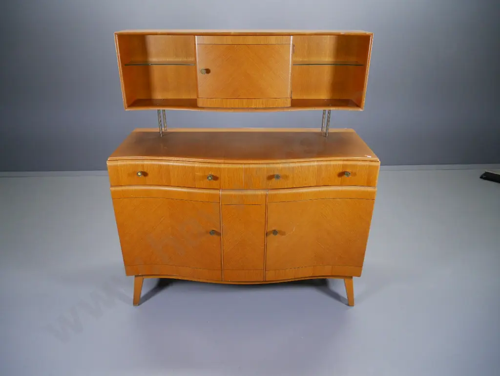 retro oak veneer sideboard w/1 upper & 2 lower doors, 2 drawers, display shelves, brass supports H1380 W1240 D520 Image 1++