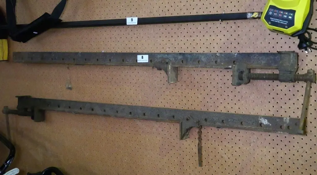 pair of rusty sash clamps Image 1++