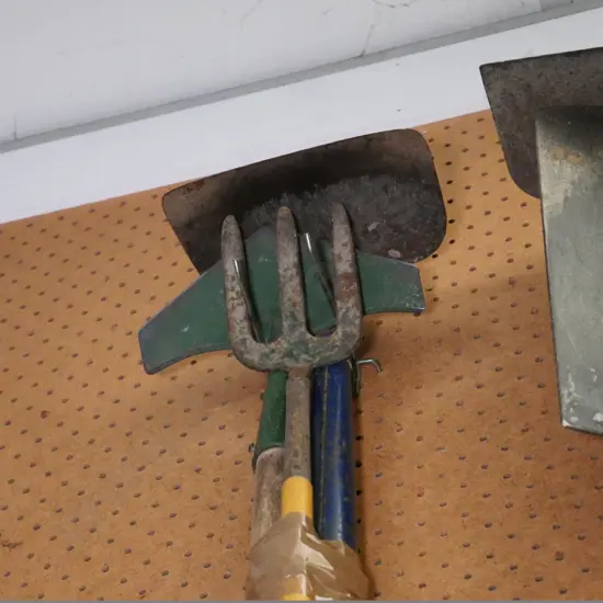 garden tools