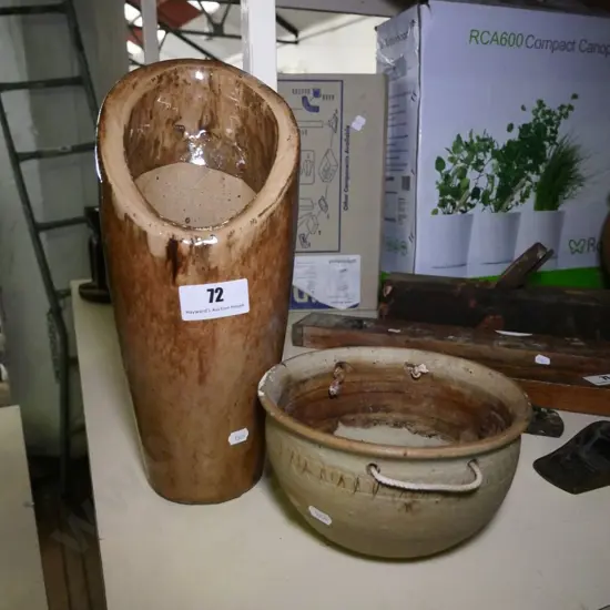 2 garden planters