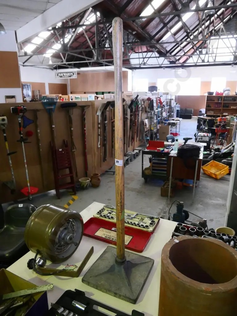large paving tamper Image 1++
